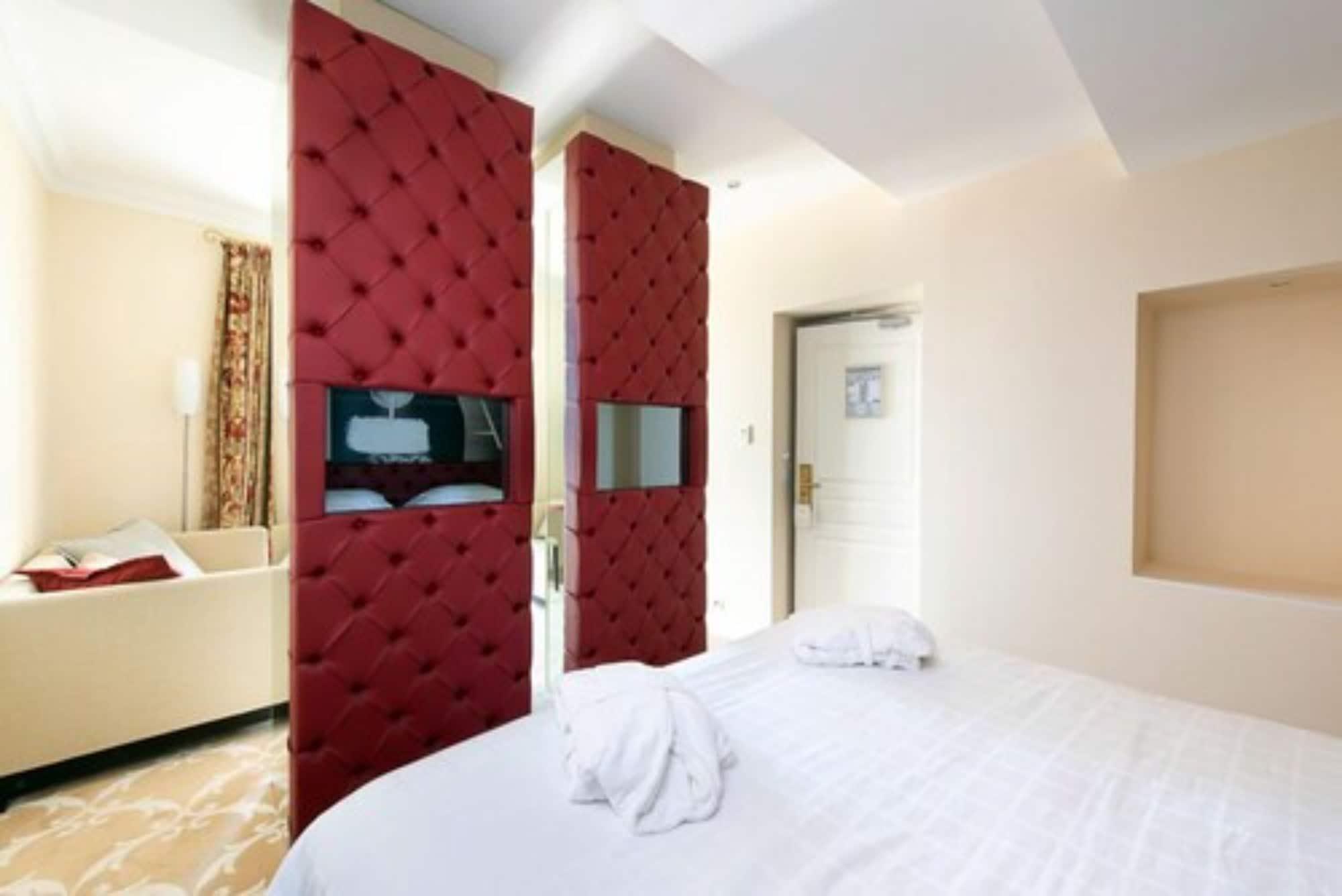 Hotel Chateau De La Tour Cannes Esterno foto