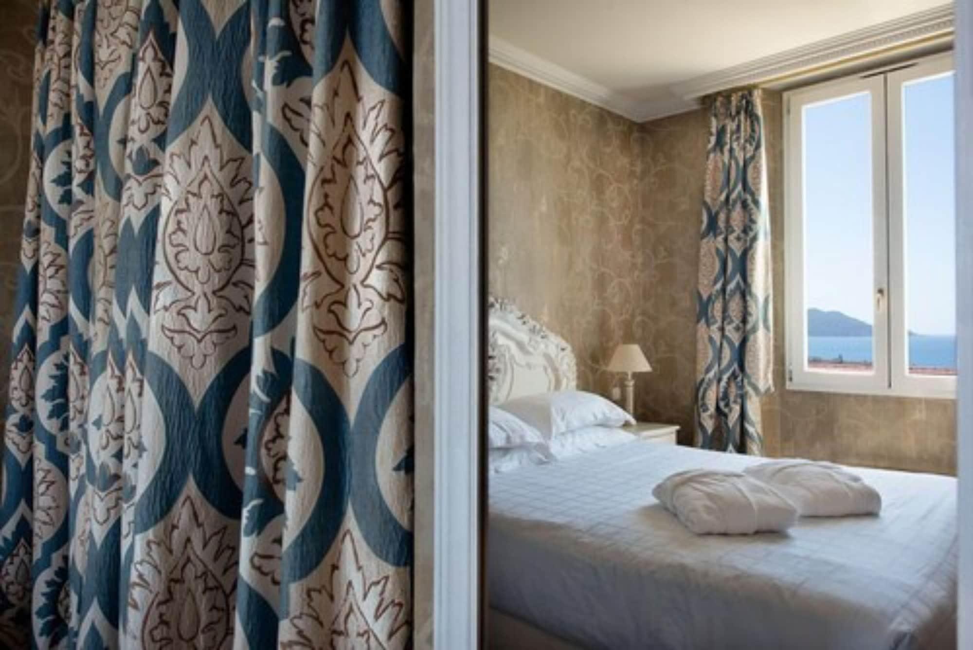 Hotel Chateau De La Tour Cannes Esterno foto