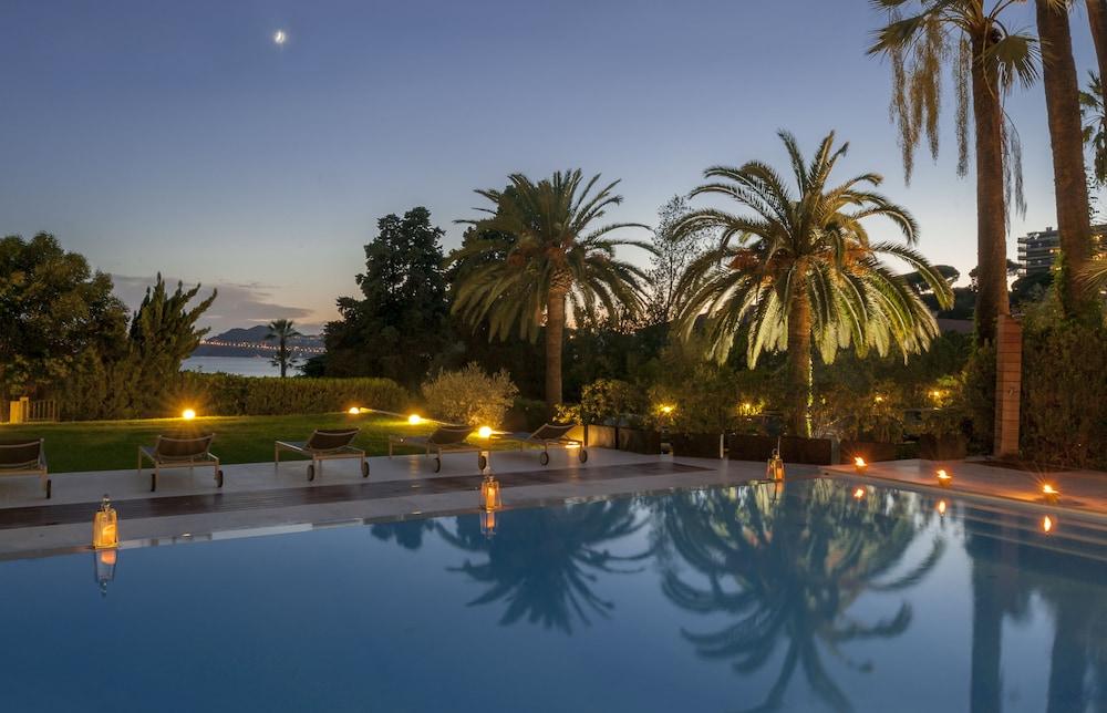 Hotel Chateau De La Tour Cannes Esterno foto
