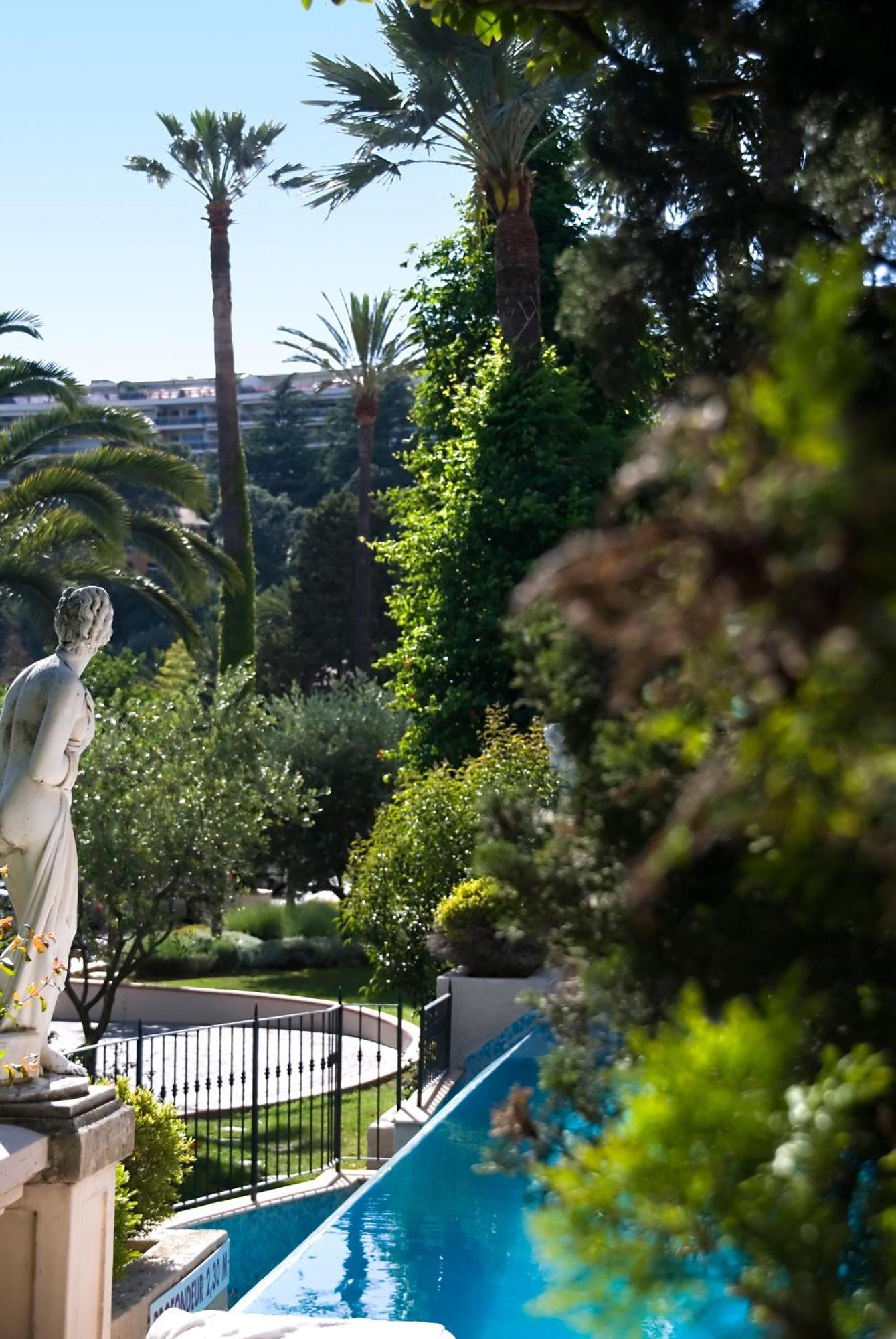 Hotel Chateau De La Tour Cannes Esterno foto