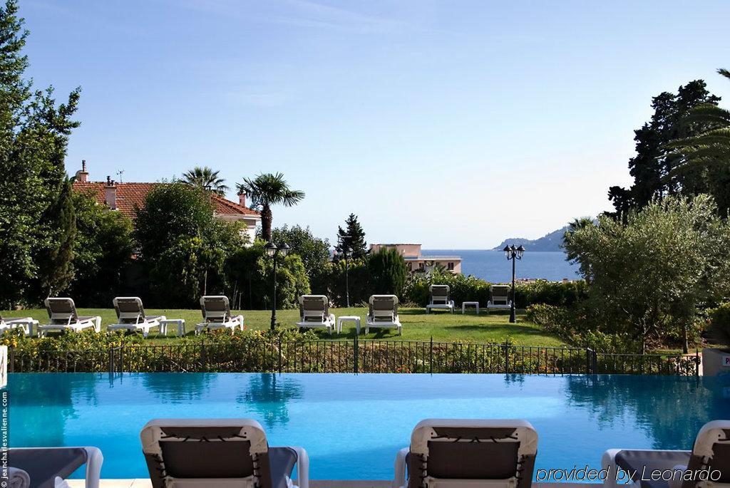 Hotel Chateau De La Tour Cannes Servizi foto