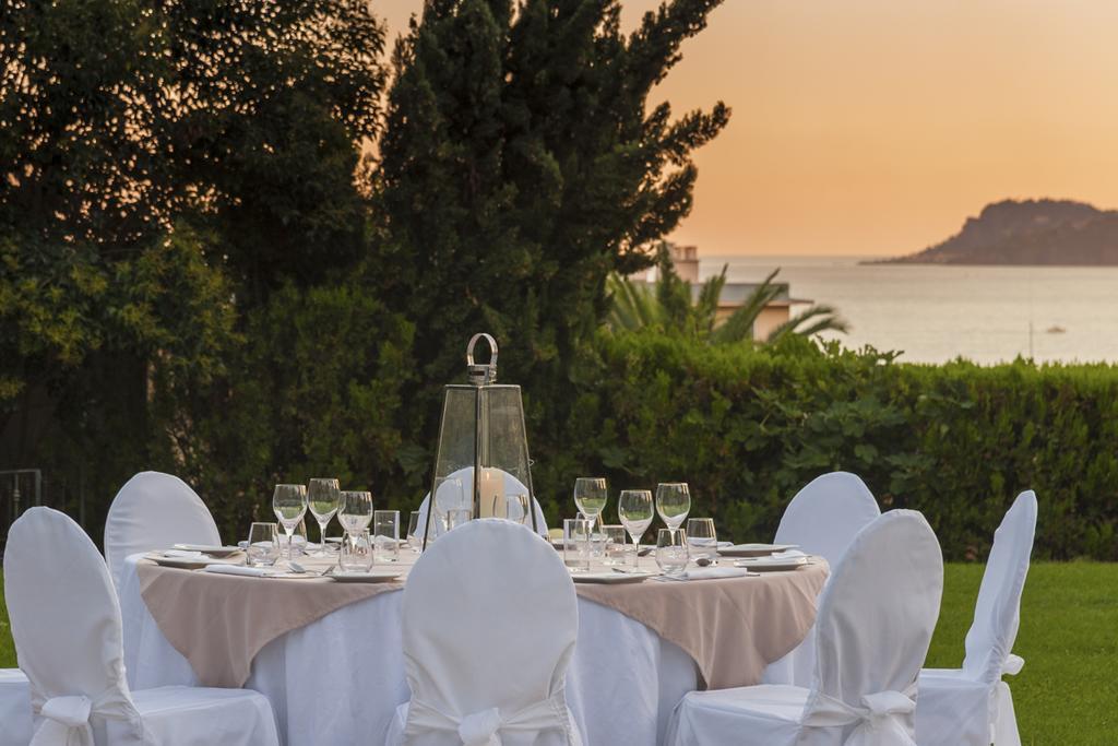 Hotel Chateau De La Tour Cannes Esterno foto