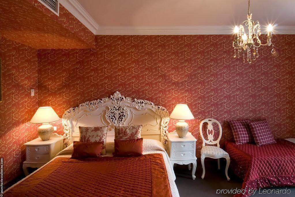 Hotel Chateau De La Tour Cannes Esterno foto